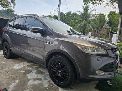 Ford Kuga GTDI ECOBOOST in Puchong, SGR