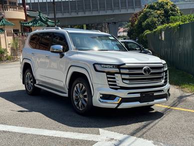 Toyota Land Cruiser ZX in Cheras, KUL