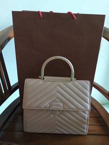 Voir Ladies Handbag 