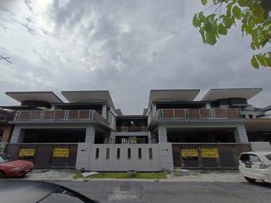 Semi-Detached House For Sale in Semenyih,SGR