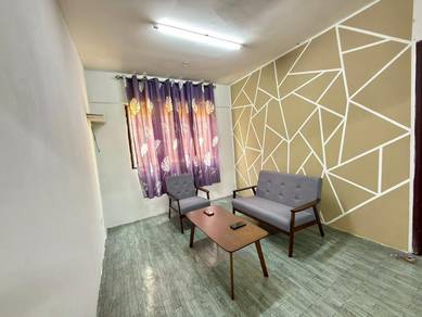 Apartment For Rent in Aman Putra Apartment