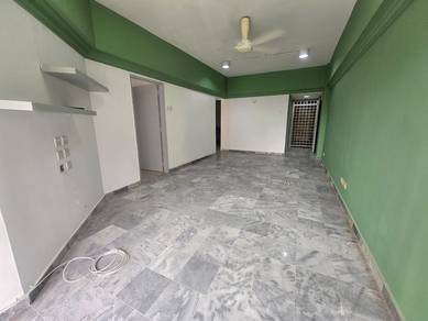 Condominium For Rent in Teratai Mewah Condominium
