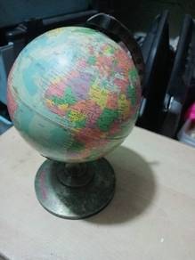 globe hiasan 