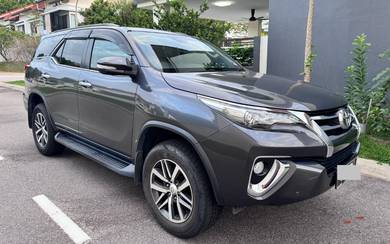 Toyota Fortuner SRZ 4X4 in Subang Jaya, SGR