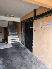 Apartment For Rent in Pangsapuri Sri Meranti