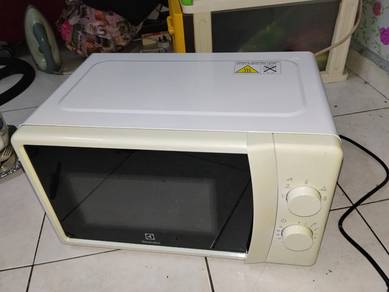 microwave for sale used like new 
