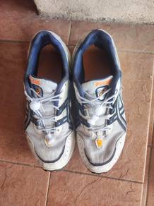 Asics ....sport shoe GEL