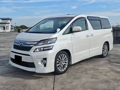 Toyota Vellfire Z GOLDEN EYES in Bandar Puteri Puchong, SGR