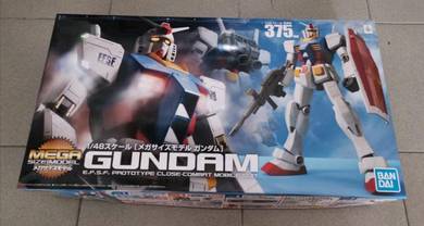 Bandai 1/48 MegaSize Gundam RX-78-2 Gundam