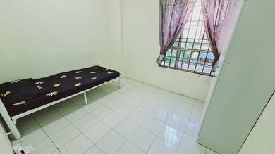 Room in Selayang, SGR