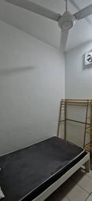 Room in Jalan Kuching, KUL