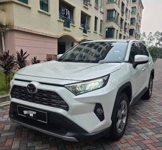 Toyota Rav 4 2.5L in Jalan Ipoh, KUL