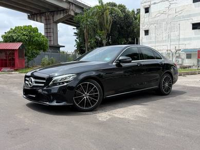 Mercedes Benz C200 200 AVANTGARDE FACELIFT (CKD) in Bandar Puteri Puchong, SGR