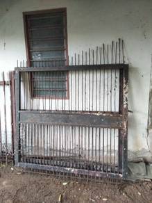 Pagar Besi Padu Tiada Karat Utk Dijual