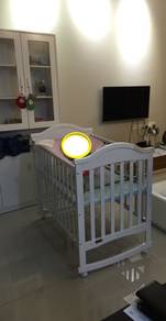 Baby Cot Kayu Solid + Tilam Sabut Kelapa + Ruang S