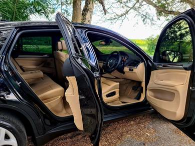 BMW X6 xDrive35i (CBU) in Sungai Besi, KUL