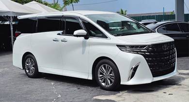 Toyota Alphard Z in Kajang, SGR