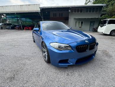 BMW M5 (CBU) in Taman Tun Dr Ismail, KUL
