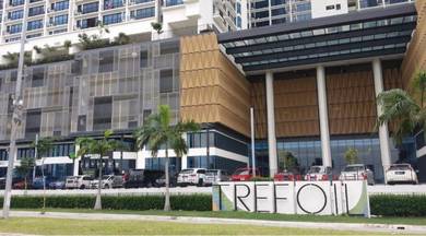 Service Residence For Rent in Trefoil
