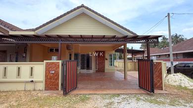 Semi-Detached House For Sale in Wakaf Baru,KTN