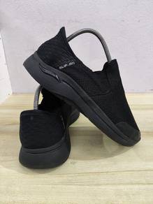 Kasut Skechers Slip Ins 7.5uk