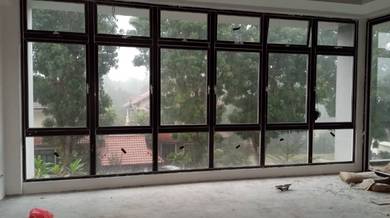 Casement Window With Fix Panel