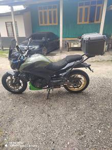 Modenas Dominar D400