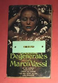 MARCO VASSI - THE GENTLE DEGENERATES BOOK Buku