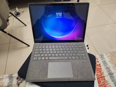 Microsoft Surface Laptop 3 
13.5 inch Sliver Touch