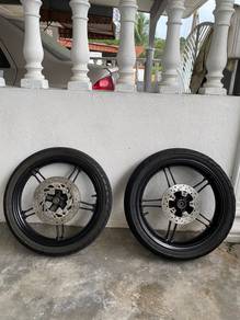 Rim Y15