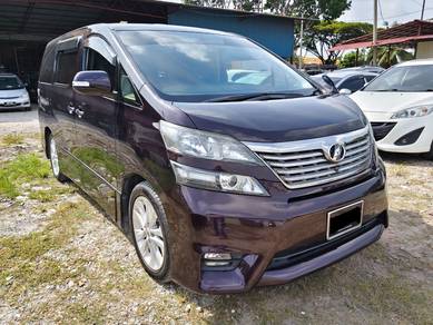 Toyota Vellfire Z in Klang, SGR
