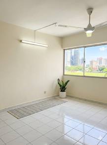Apartment For Sale in Taman Pekaka Block 31