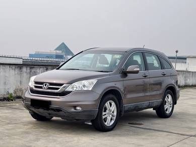 Honda CR-V i-VTEC in Bandar Puteri Puchong, SGR