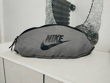 Nike Waist Bag Crossbody 