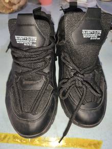 Fashion shoes