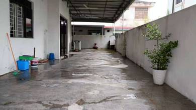 Semi-Detached House For Sale in Alma,PNG