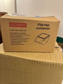 Flip top container (90% new) 7 units