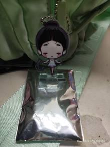 Alien Stage Keychain
