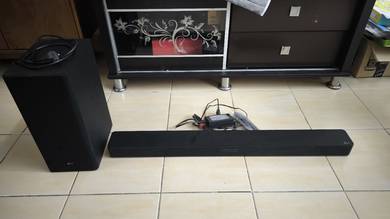 LG soundbar Sk5 untuk dijual