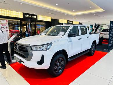2026 Toyota Hilux E