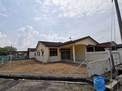 1-storey Terraced House For Rent in Simpang Ampat,PNG