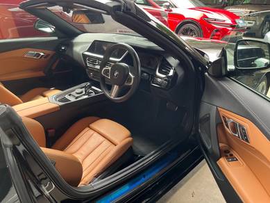 BMW Z4 sDRIVE30i in Cheras, KUL
