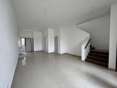 2-storey Terraced House For Sale in Banting,SGR