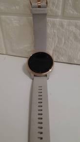 Garmin Venu Smartwatch (1st Generation) Rose Gold