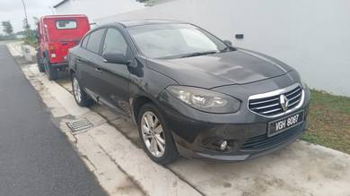 Renault Fluence in Alam Impian, SGR