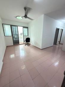 Apartment For Rent in Taman Seri Sari