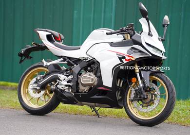QJ Motor SRK250RD