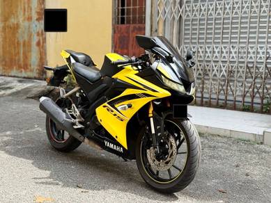 Yamaha R15