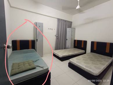 Room in Bangi, SGR