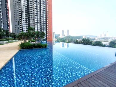 Service Residence For Rent in Emerald 9
